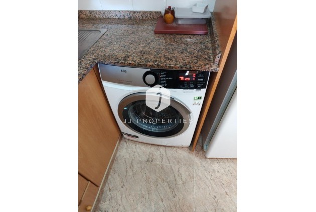 Resale - Apartment / flat -
Torrevieja - Estacion de autobuses