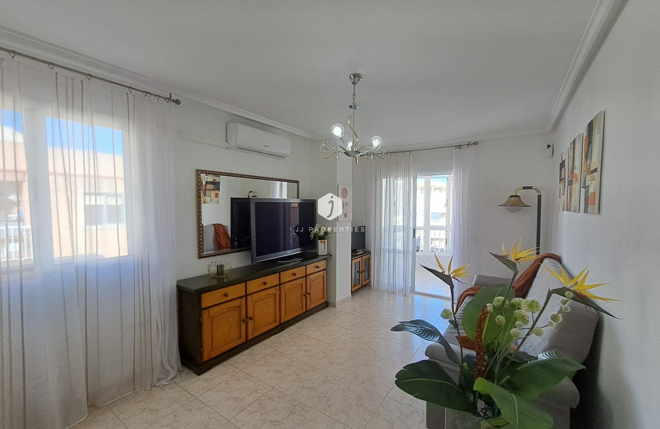 Tweedehands - Appartement / flat -
Torrevieja - Costa Blanca