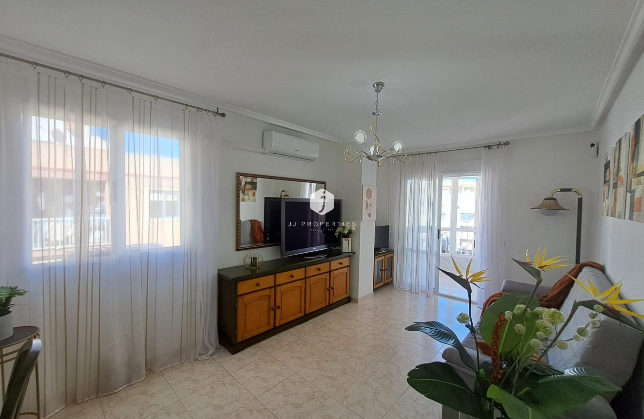 Tweedehands - Appartement / flat -
Torrevieja - Costa Blanca