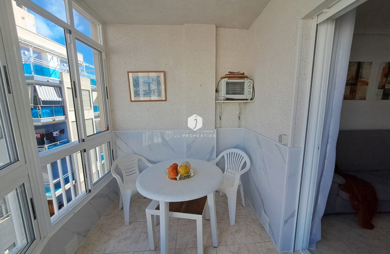 Tweedehands - Appartement / flat -
Torrevieja - Costa Blanca