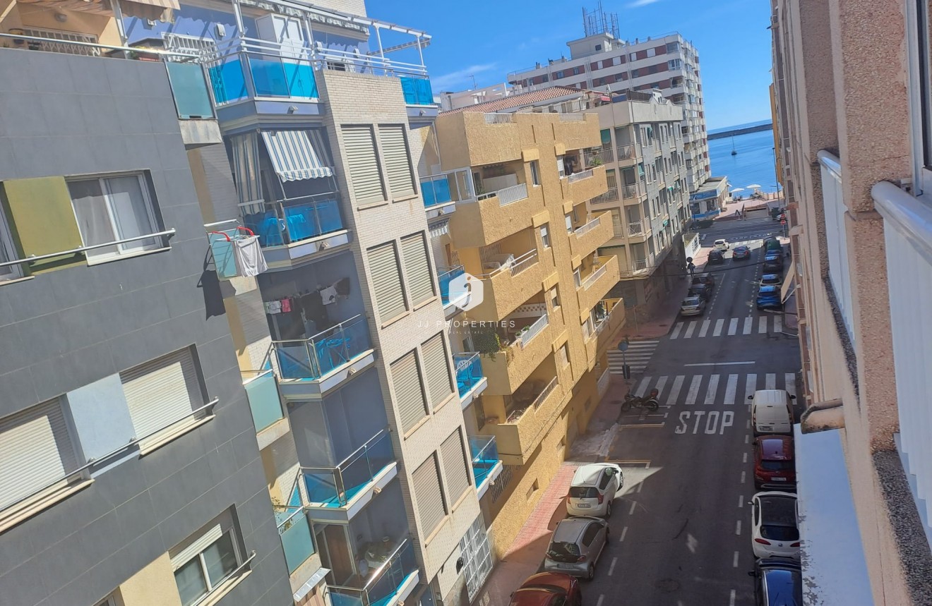 Tweedehands - Appartement / flat -
Torrevieja - Costa Blanca