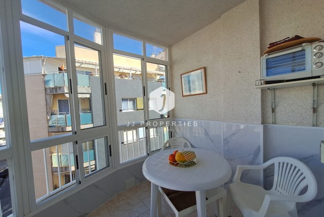 Tweedehands - Appartement / flat -
Torrevieja - Costa Blanca