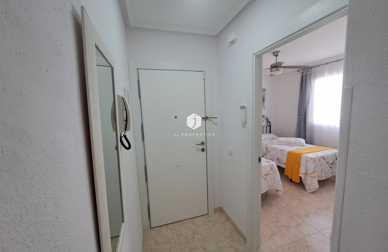 Tweedehands - Appartement / flat -
Torrevieja - Costa Blanca