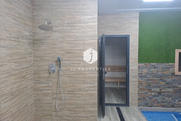 Tweedehands - Appartement / flat -
Torrevieja - Costa Blanca