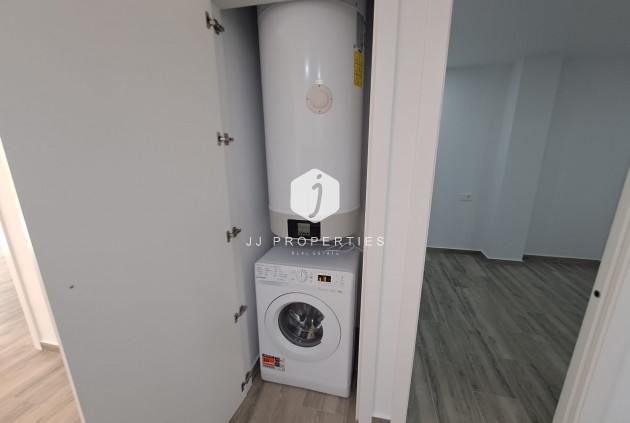 Tweedehands - Appartement / flat -
Torrevieja - Costa Blanca