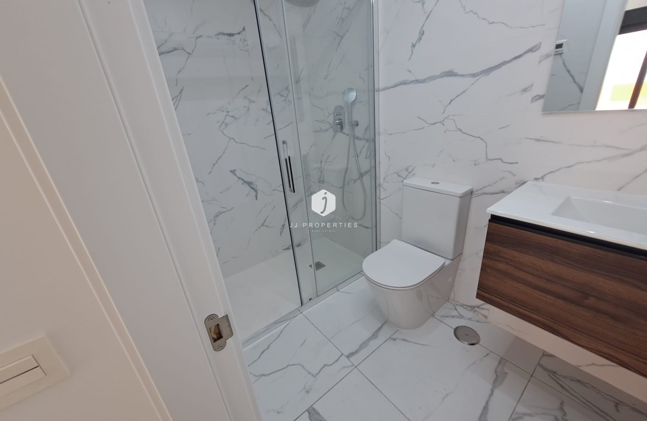 Tweedehands - Appartement / flat -
Torrevieja - Costa Blanca