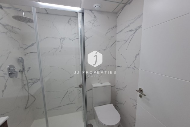 Tweedehands - Appartement / flat -
Torrevieja - Costa Blanca