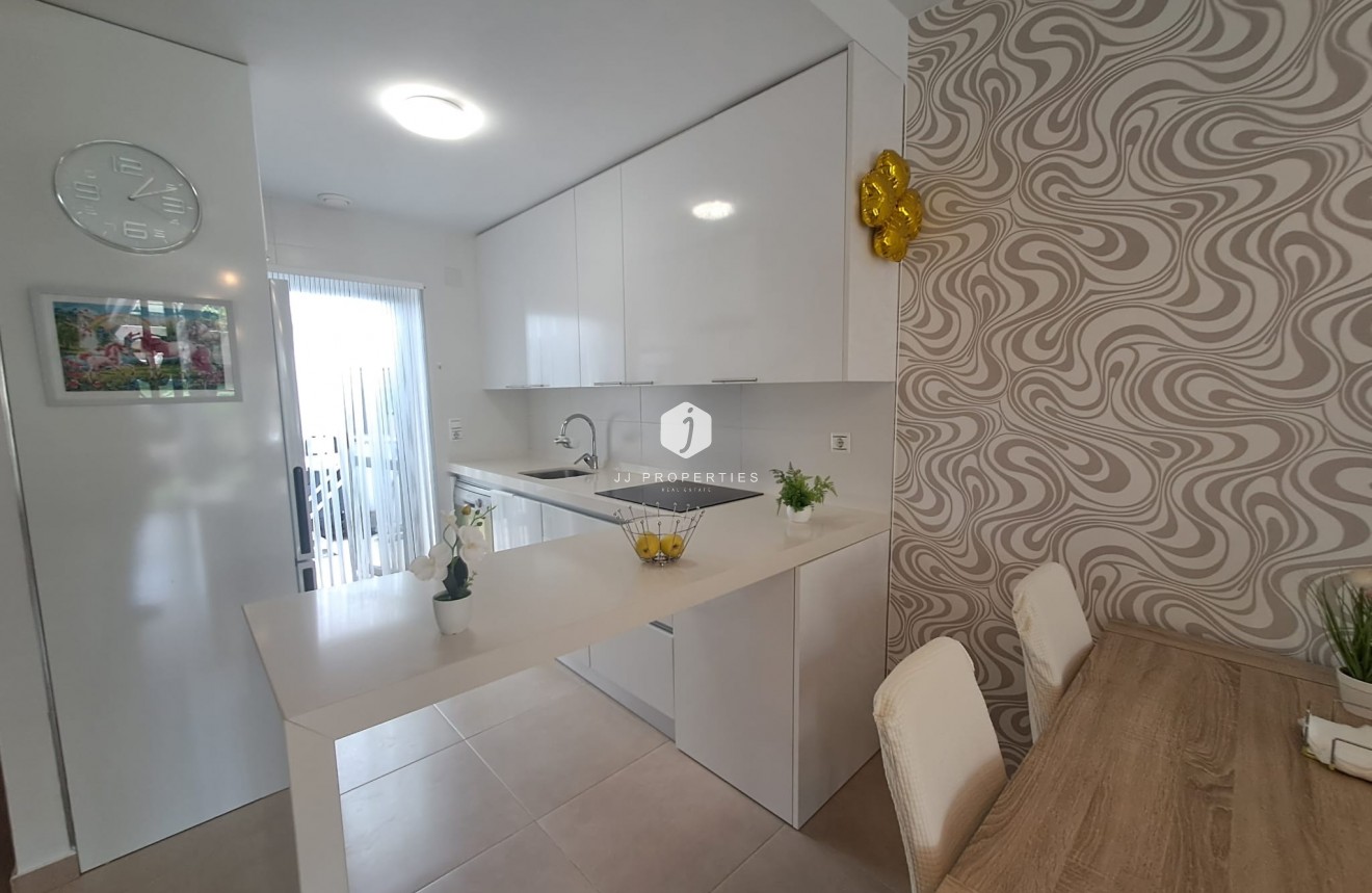 Tweedehands - Chalet -
Orihuela Costa - Costa Blanca