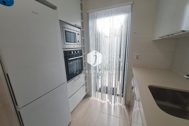 Tweedehands - Chalet -
Orihuela Costa - Costa Blanca