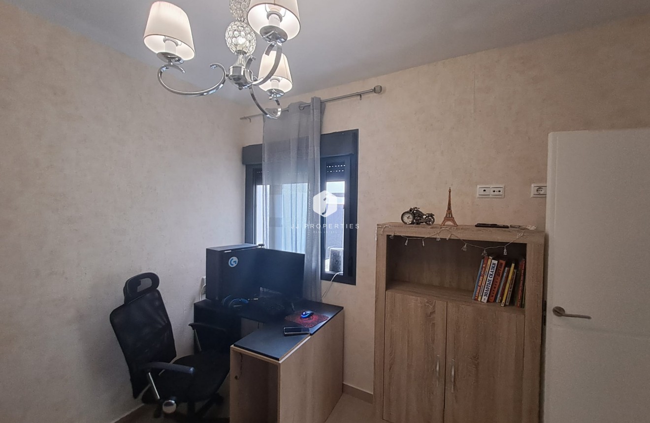 Tweedehands - Chalet -
Orihuela Costa - Costa Blanca