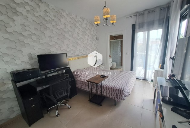 Tweedehands - Chalet -
Orihuela Costa - Costa Blanca