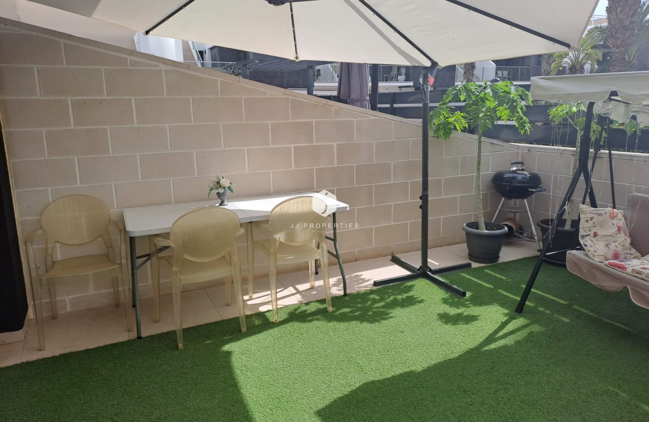 Tweedehands - Chalet -
Orihuela Costa - Costa Blanca