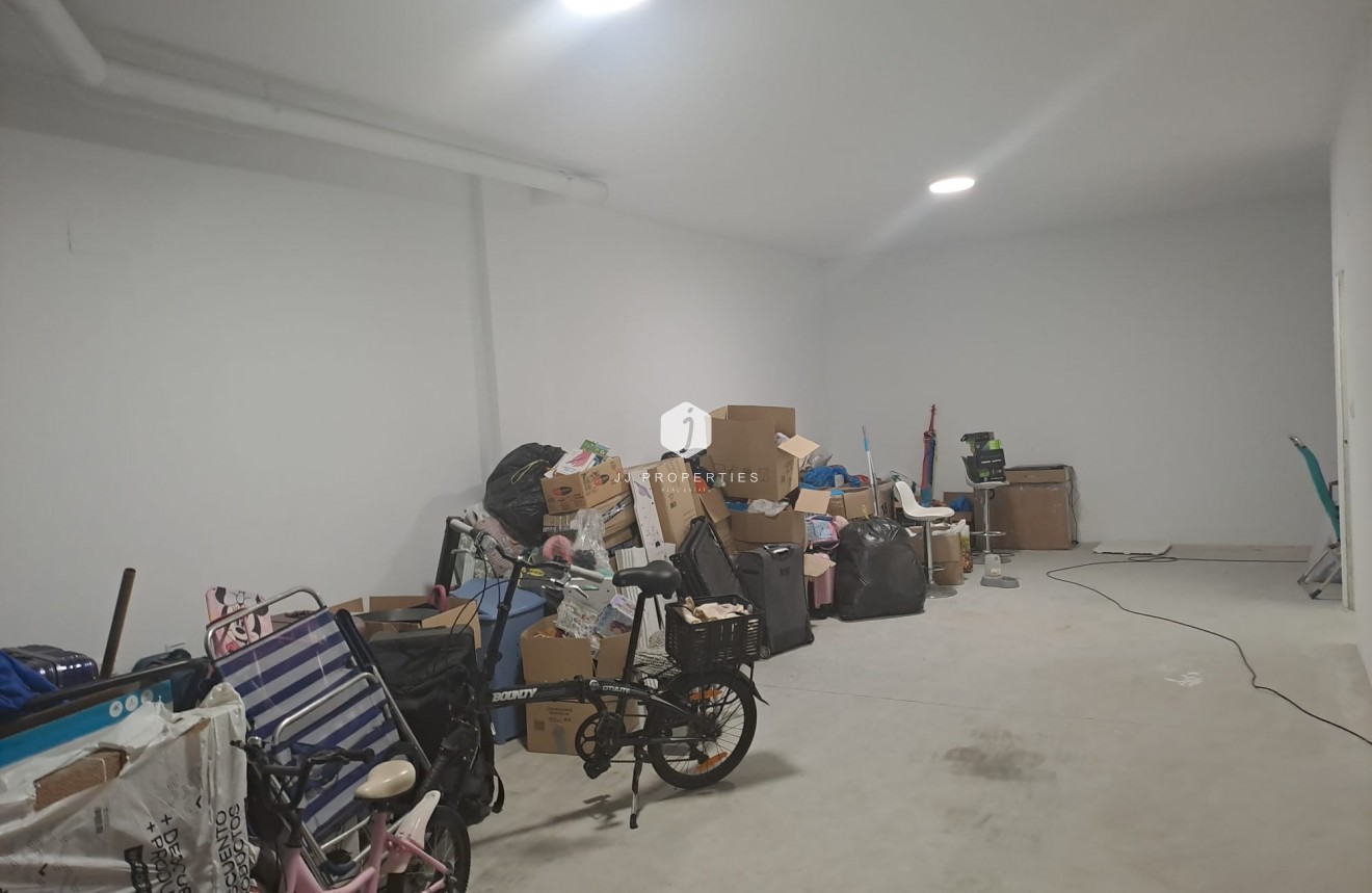 Tweedehands - Chalet -
Orihuela Costa - Costa Blanca