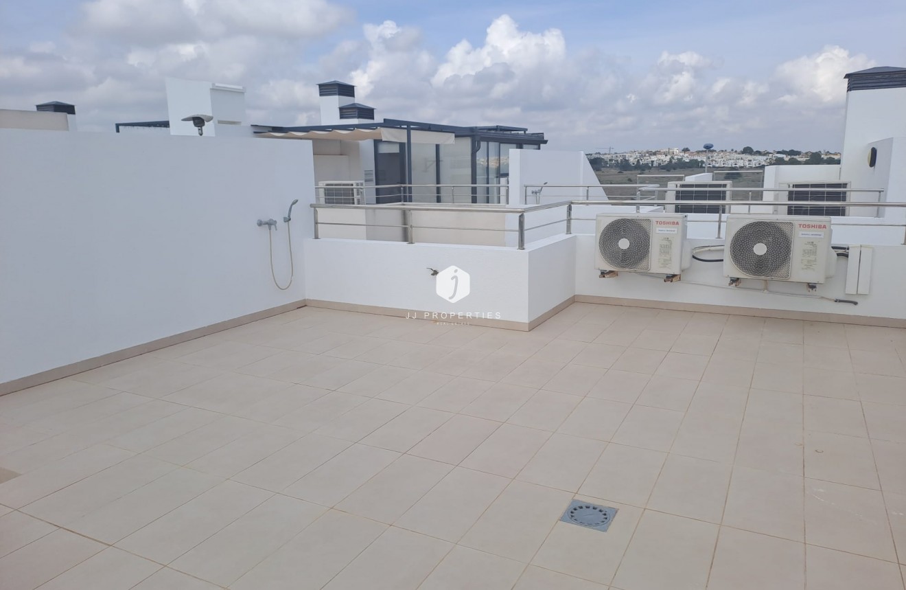 Tweedehands - Chalet -
Orihuela Costa - Costa Blanca