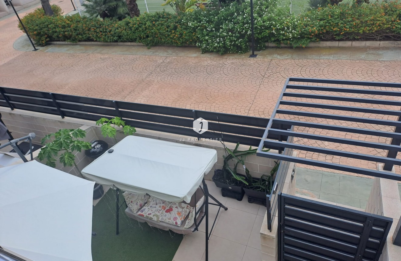 Tweedehands - Chalet -
Orihuela Costa - Costa Blanca