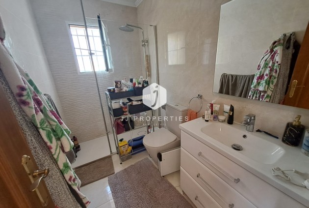 Tweedehands - Chalet -
Orihuela Costa - Costa Blanca