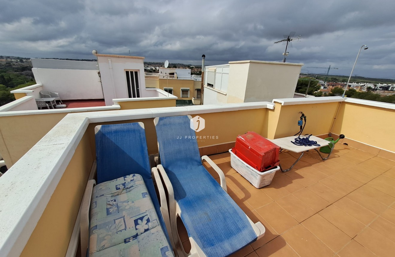 Tweedehands - Chalet -
Orihuela Costa - Costa Blanca