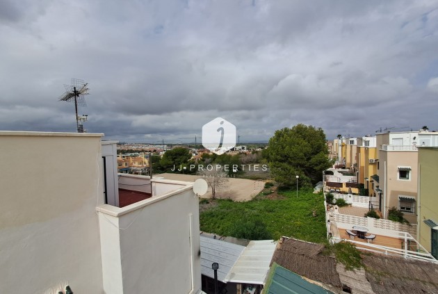 Tweedehands - Chalet -
Orihuela Costa - Costa Blanca