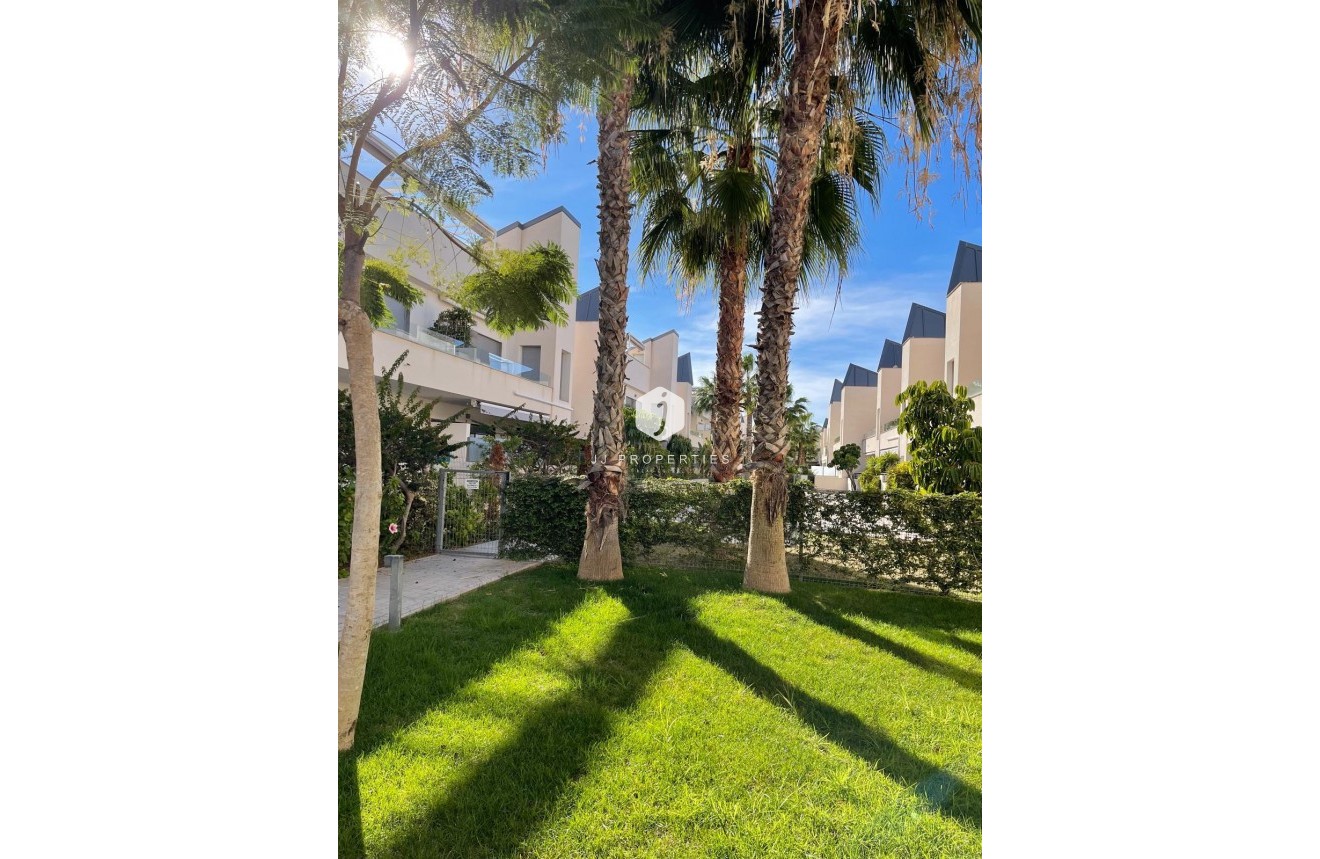 Tweedehands - Bungalow -
Torrevieja - Costa Blanca