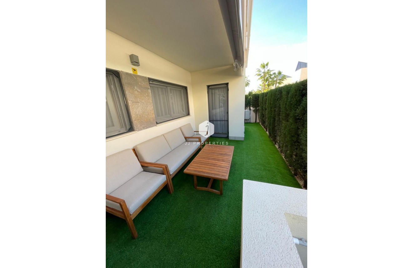 Tweedehands - Bungalow -
Torrevieja - Costa Blanca