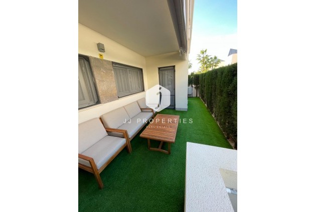 Tweedehands - Bungalow -
Torrevieja - Costa Blanca