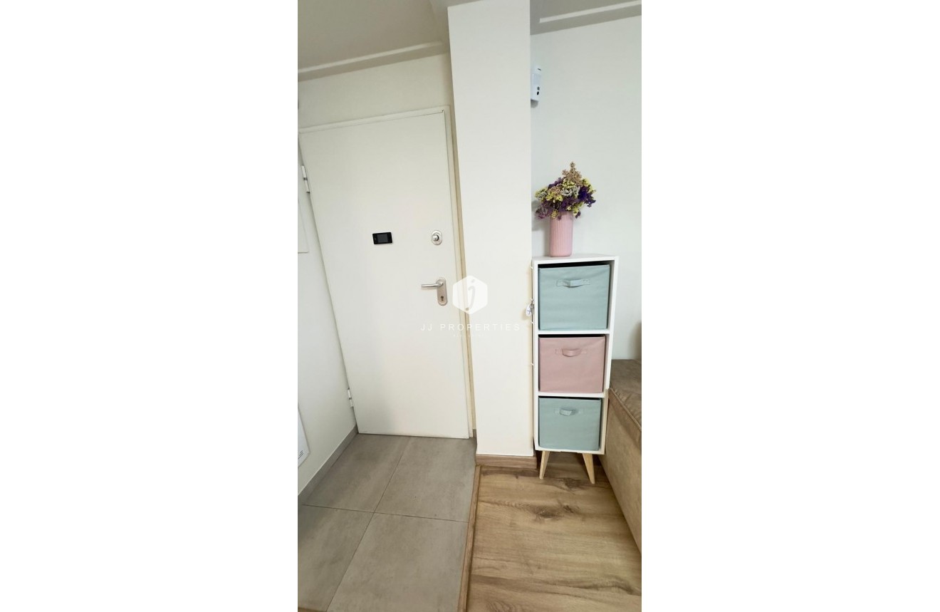 Tweedehands - Bungalow -
Torrevieja - Costa Blanca