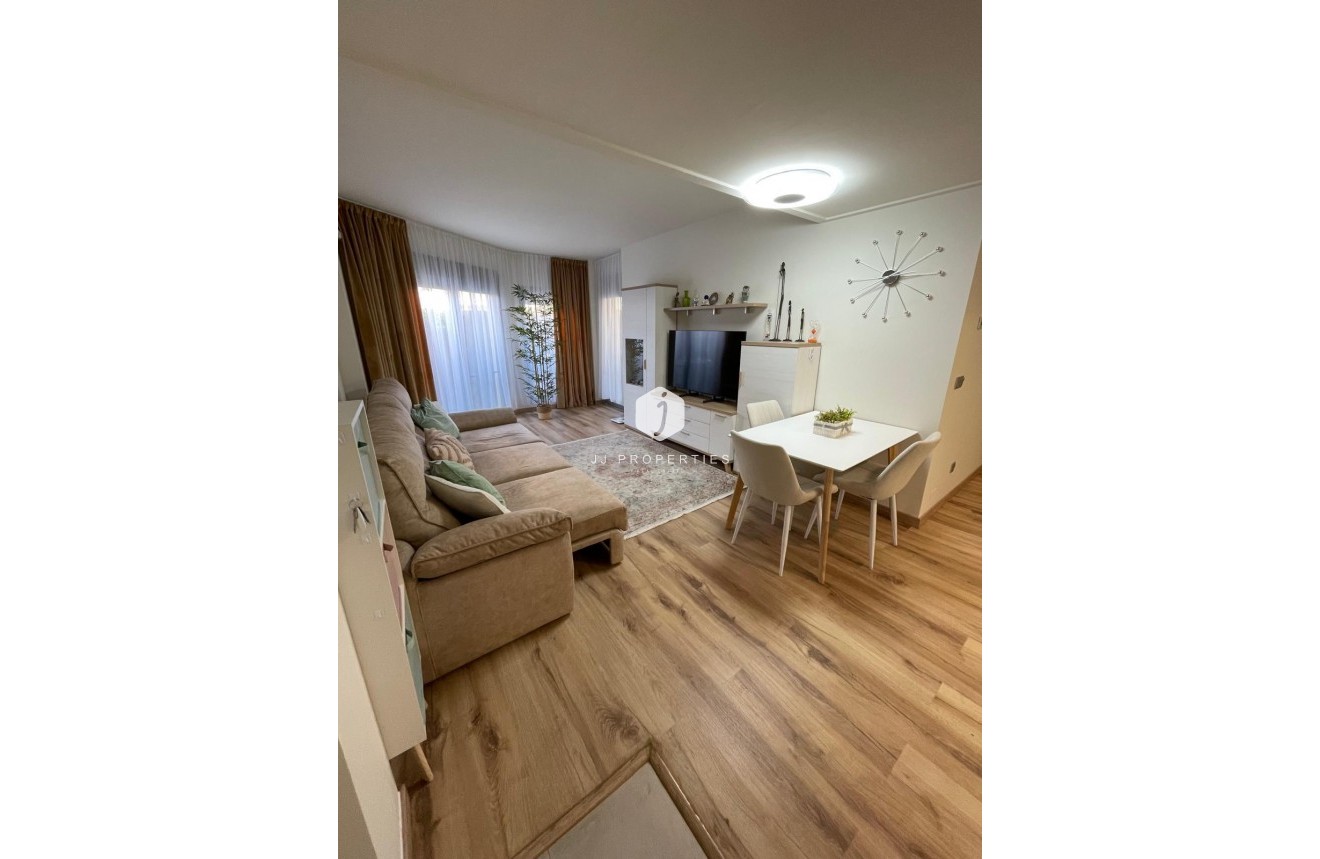 Tweedehands - Bungalow -
Torrevieja - Costa Blanca