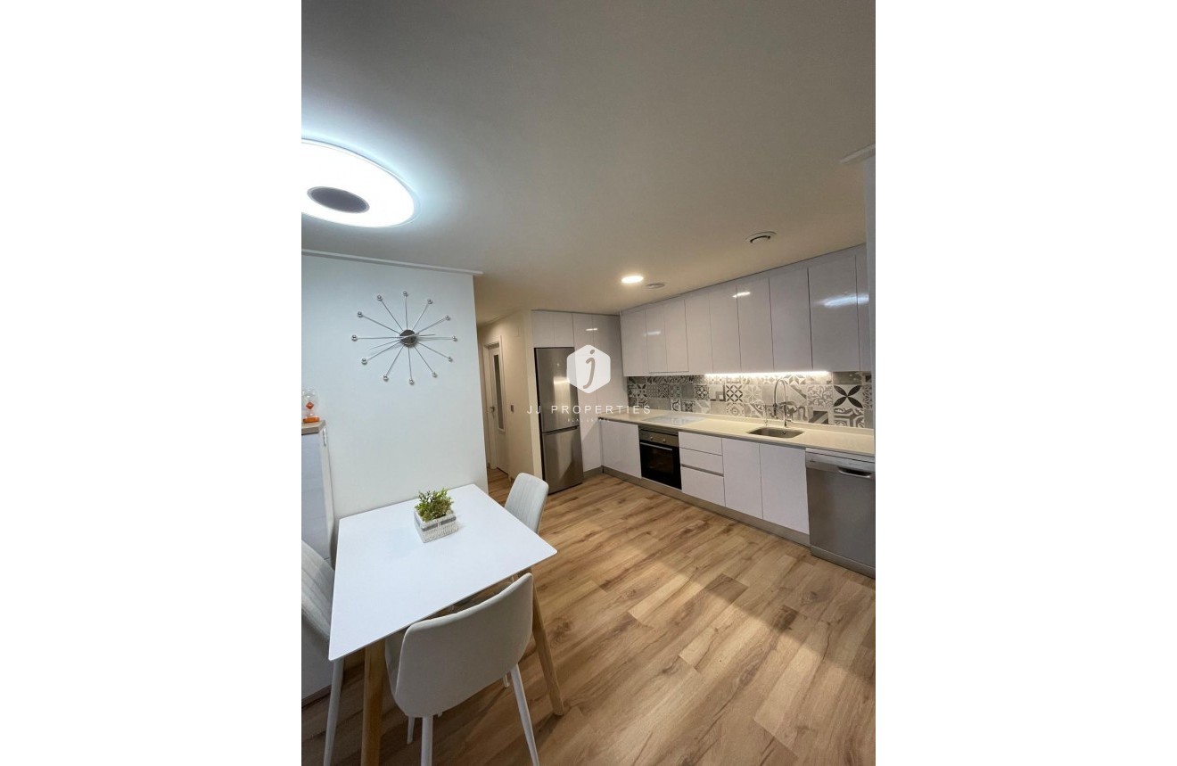 Tweedehands - Bungalow -
Torrevieja - Costa Blanca