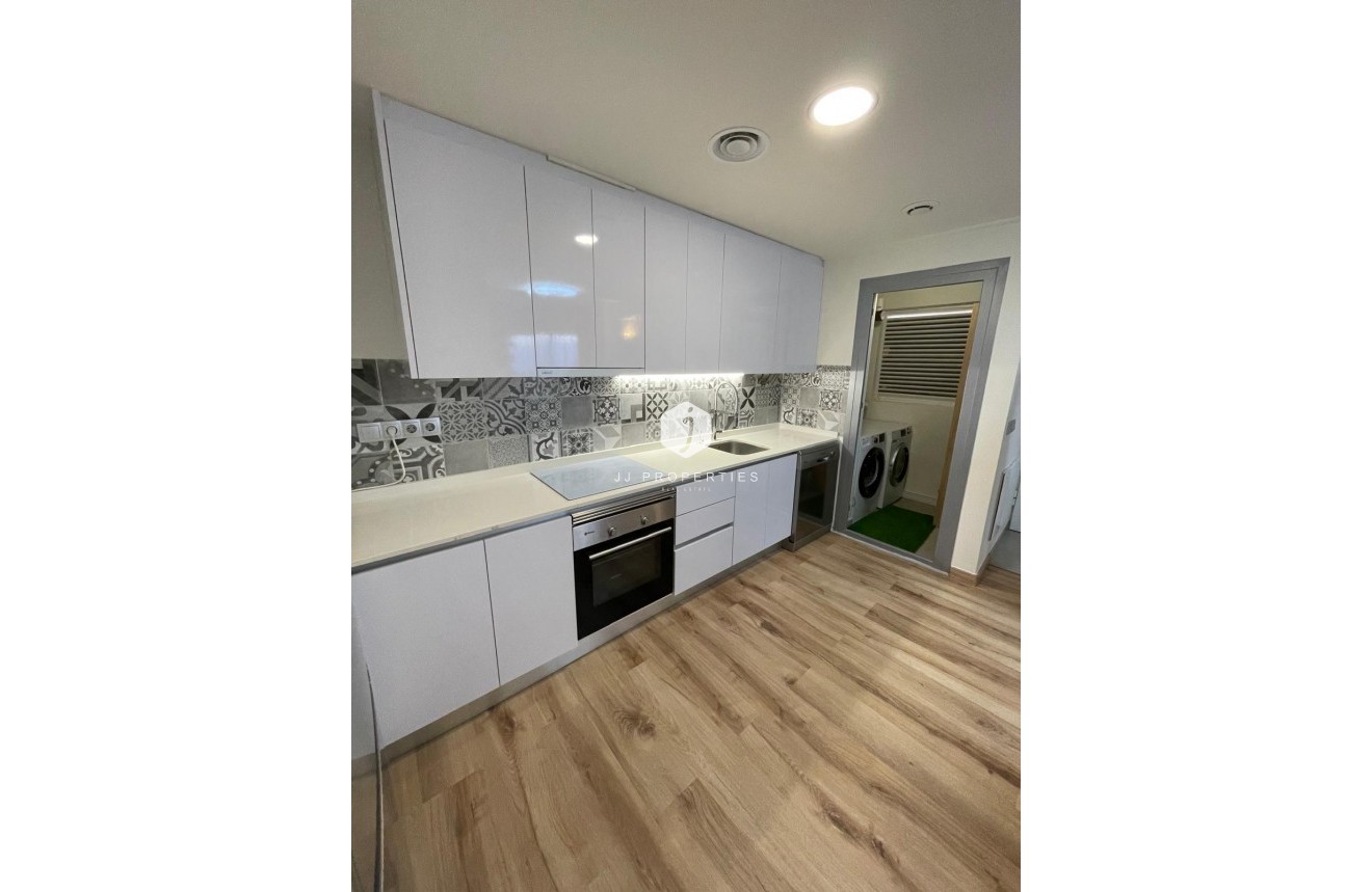 Tweedehands - Bungalow -
Torrevieja - Costa Blanca