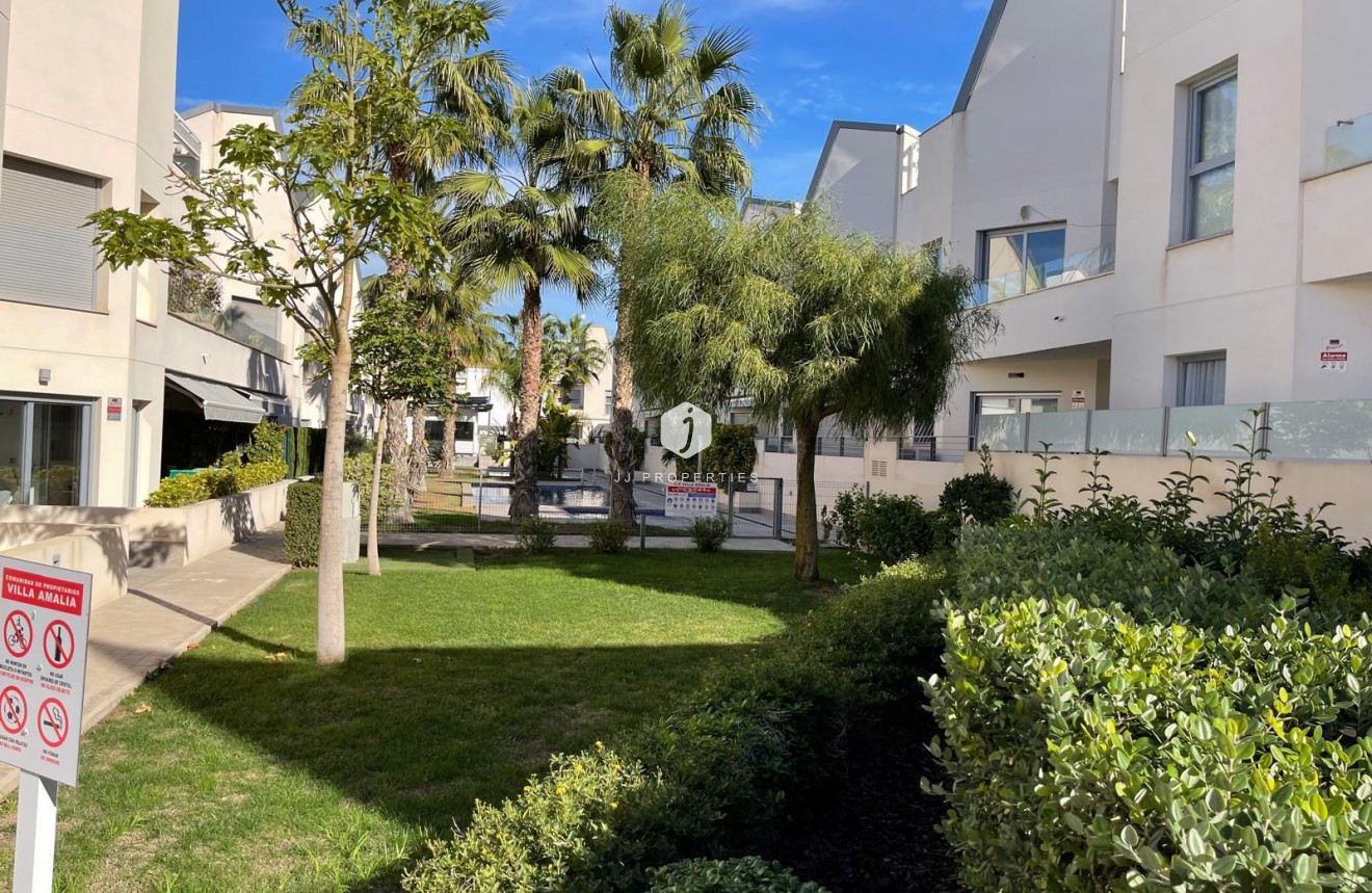 Tweedehands - Bungalow -
Torrevieja - Costa Blanca