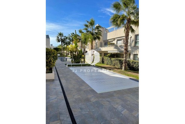 Tweedehands - Bungalow -
Torrevieja - Costa Blanca