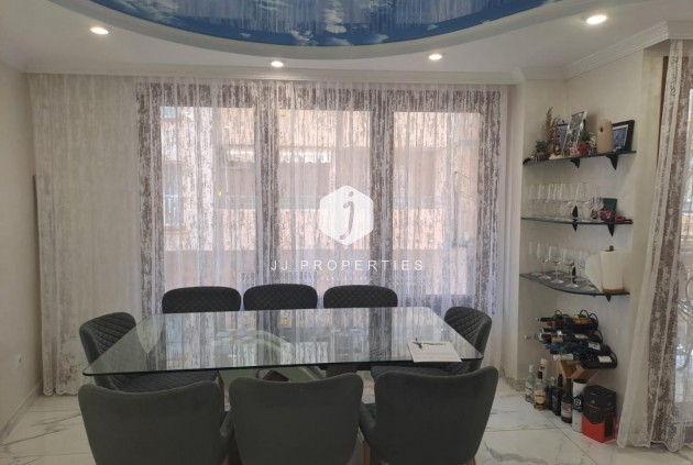 Tweedehands - Appartement / flat -
Torrevieja - Costa Blanca