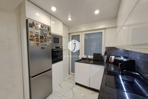 Tweedehands - Appartement / flat -
Torrevieja - Costa Blanca