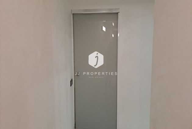 Tweedehands - Appartement / flat -
Torrevieja - Costa Blanca