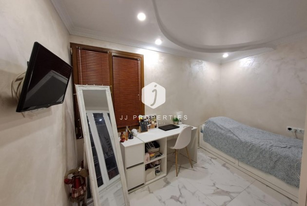 Tweedehands - Appartement / flat -
Torrevieja - Costa Blanca