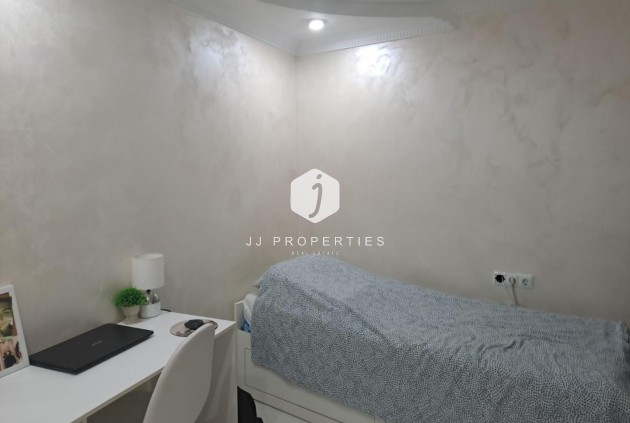 Tweedehands - Appartement / flat -
Torrevieja - Costa Blanca