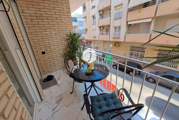 Tweedehands - Appartement / flat -
Torrevieja - Costa Blanca