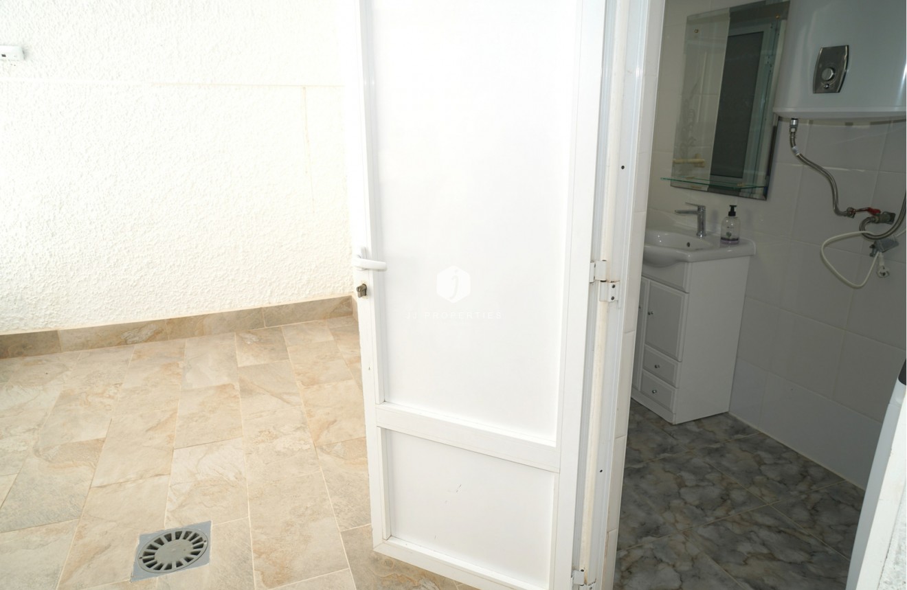 Tweedehands - Chalet -
Orihuela Costa - Costa Blanca