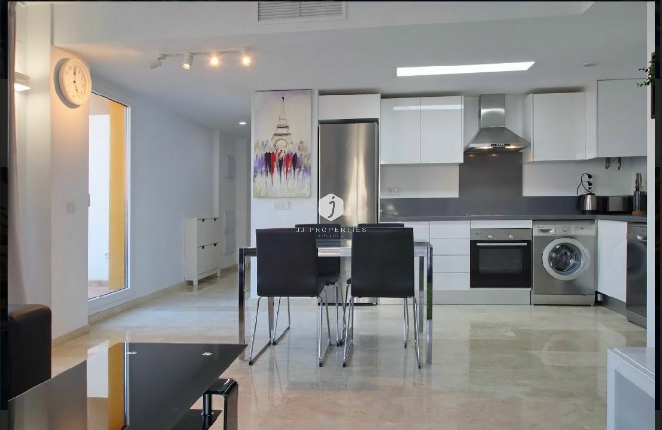 Tweedehands - Appartement / flat -
Torrevieja - Costa Blanca