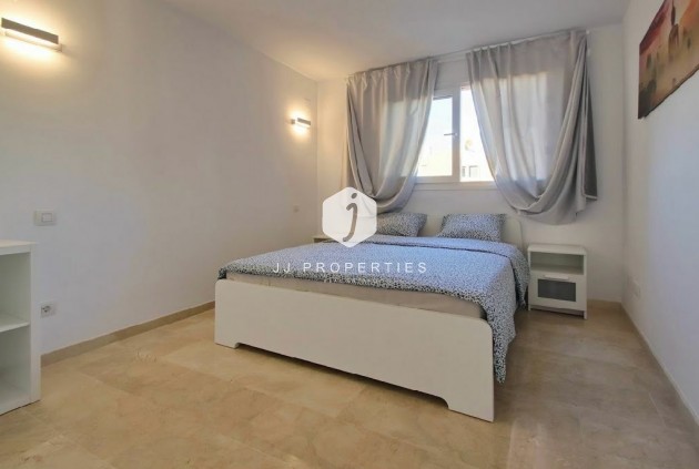 Tweedehands - Appartement / flat -
Torrevieja - Costa Blanca