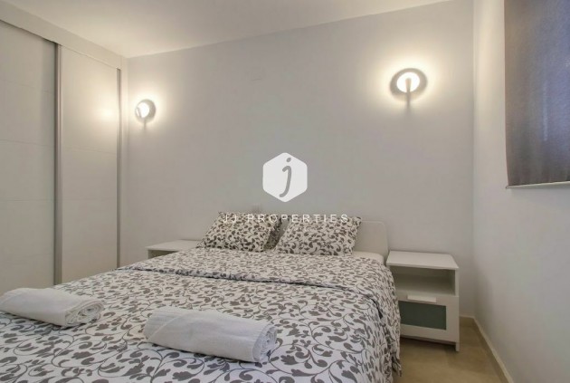 Tweedehands - Appartement / flat -
Torrevieja - Costa Blanca