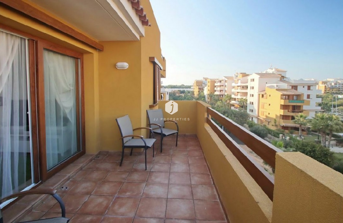 Tweedehands - Appartement / flat -
Torrevieja - Costa Blanca