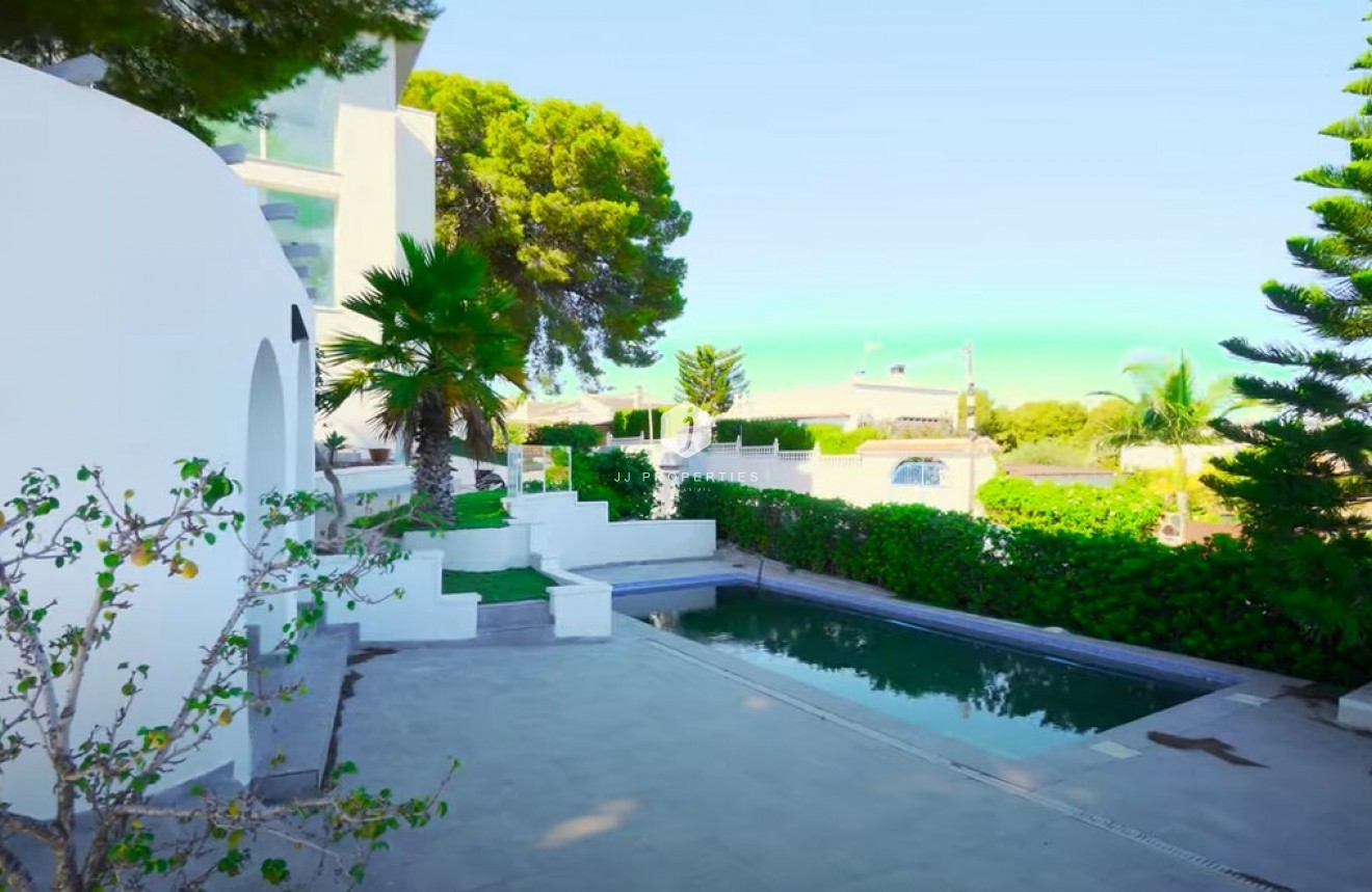 Tweedehands - Chalet -
Torrevieja - Costa Blanca