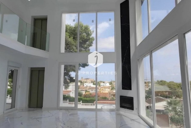 Tweedehands - Chalet -
Torrevieja - Costa Blanca