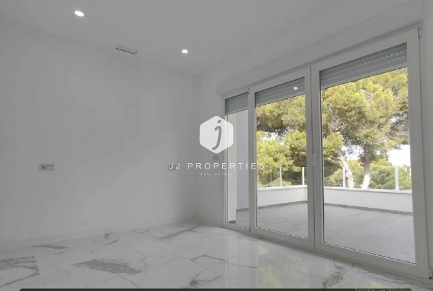 Tweedehands - Chalet -
Torrevieja - Costa Blanca