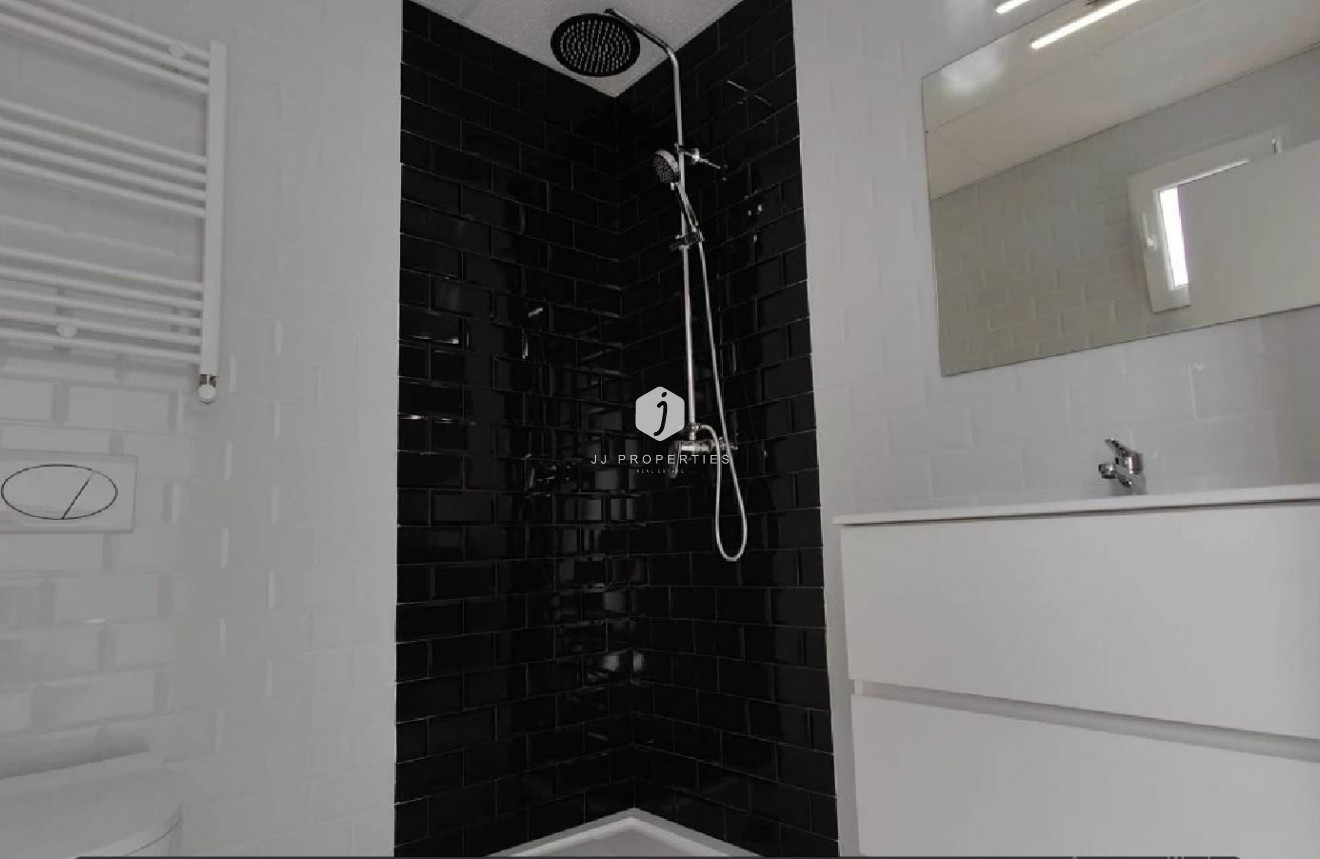 Tweedehands - Chalet -
Torrevieja - Costa Blanca