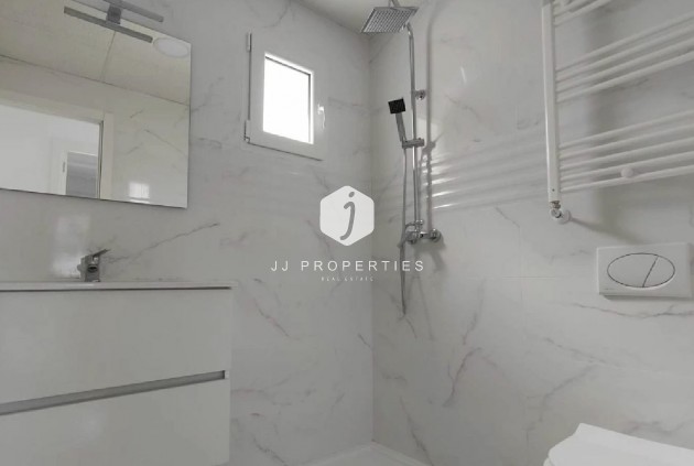 Tweedehands - Chalet -
Torrevieja - Costa Blanca