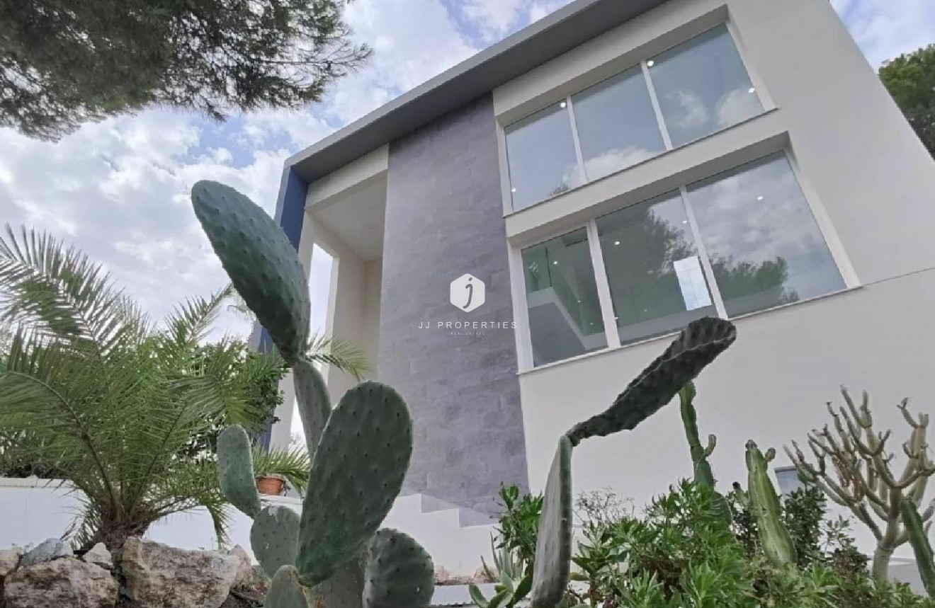 Tweedehands - Chalet -
Torrevieja - Costa Blanca