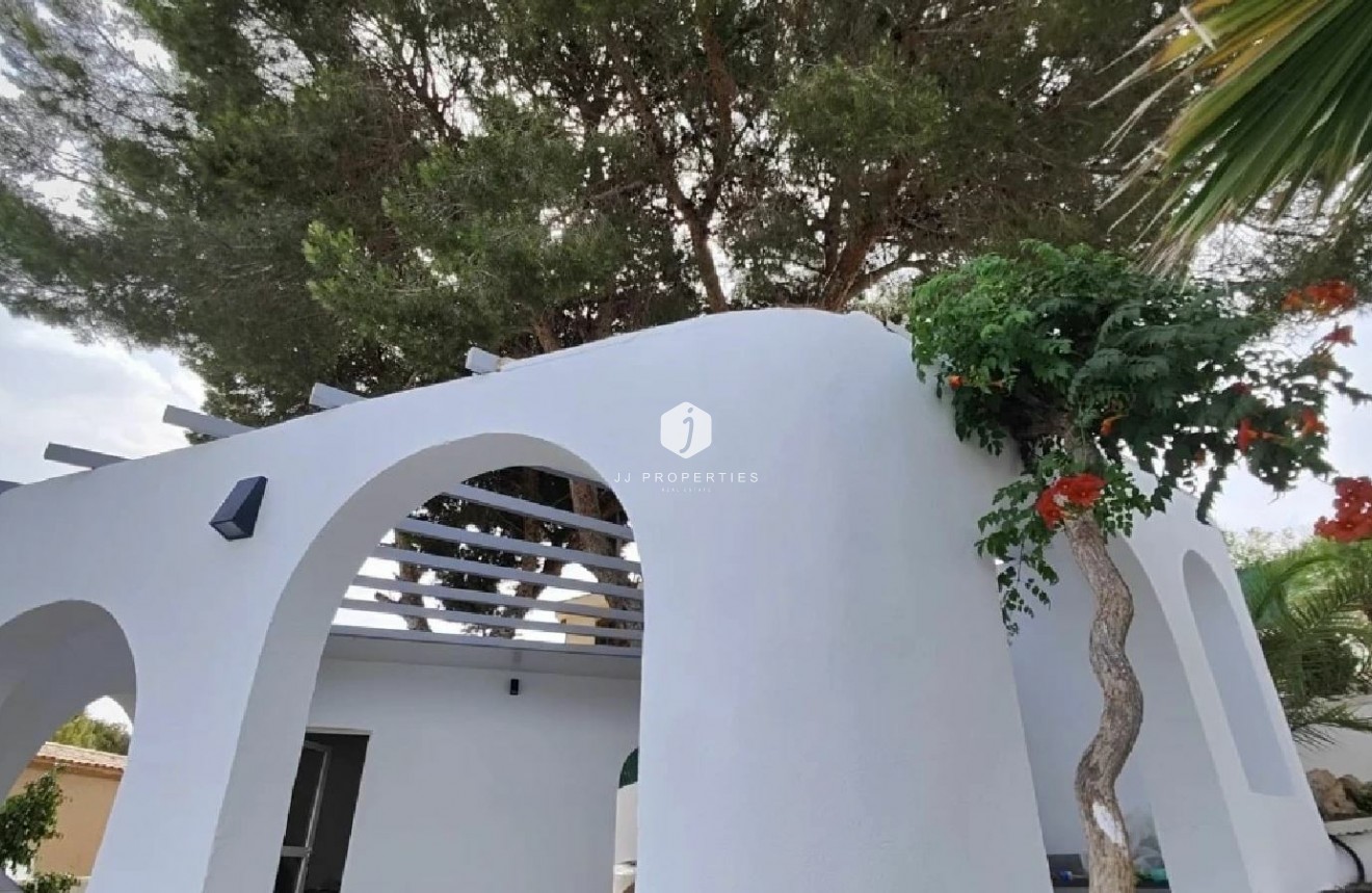 Tweedehands - Chalet -
Torrevieja - Costa Blanca