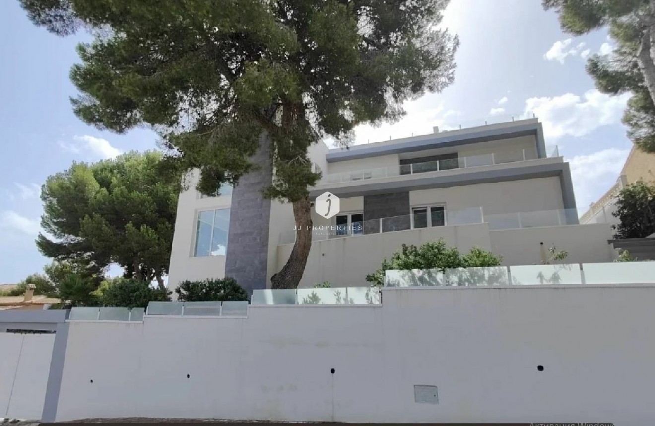 Tweedehands - Chalet -
Torrevieja - Costa Blanca